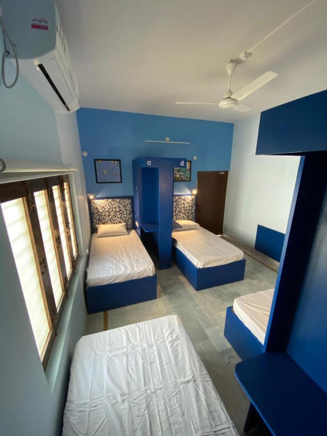 Backpackers Den Hostel ลัคเนา ภายนอก รูปภาพ