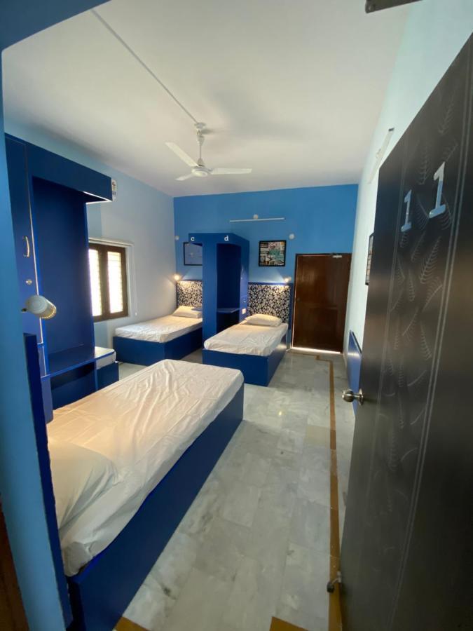 Backpackers Den Hostel ลัคเนา ภายนอก รูปภาพ